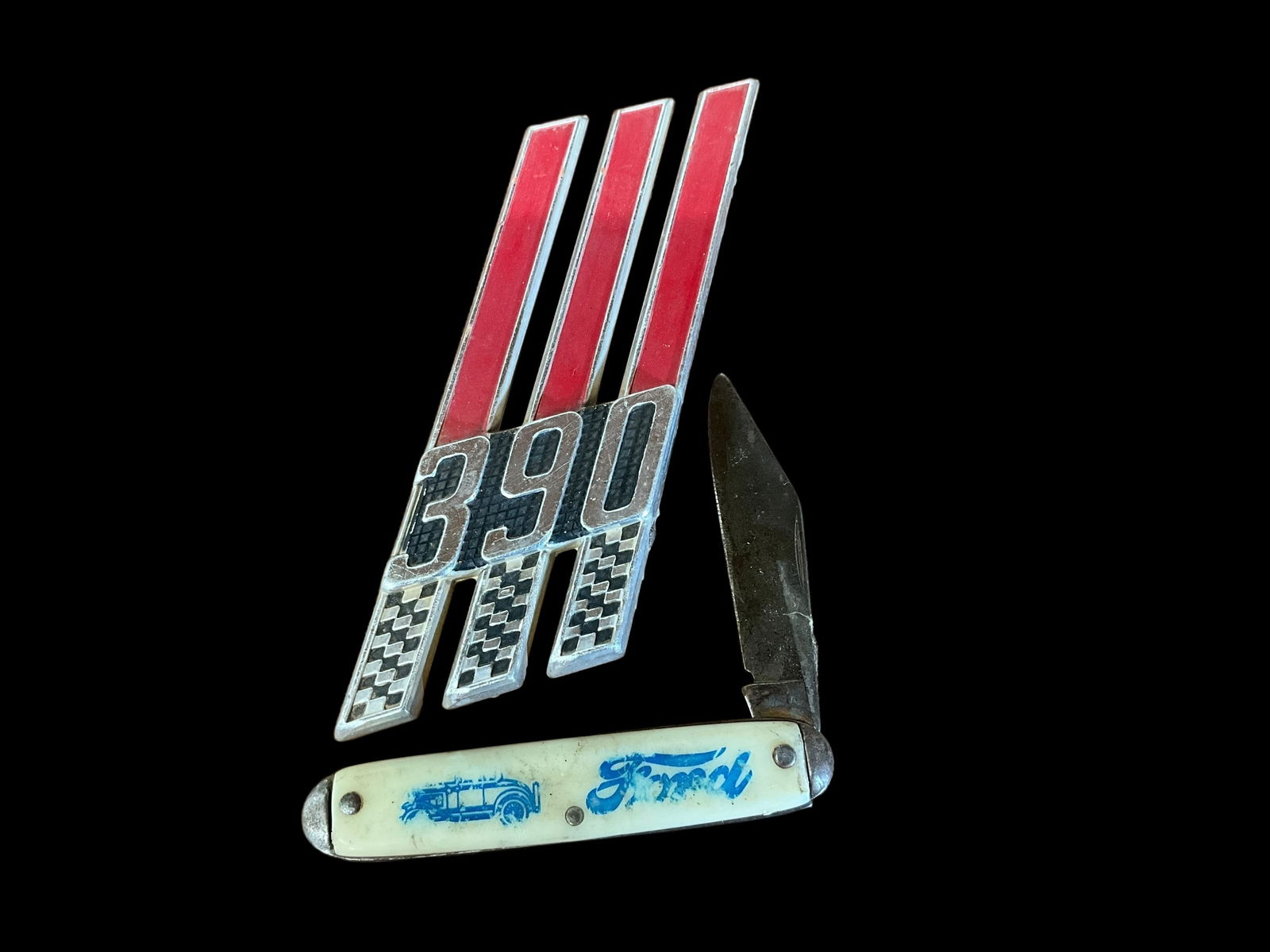 OEM 1966 Ford Galaxie Front Fender 390 Emblem + Ford Pocket Knife (1 of 2)