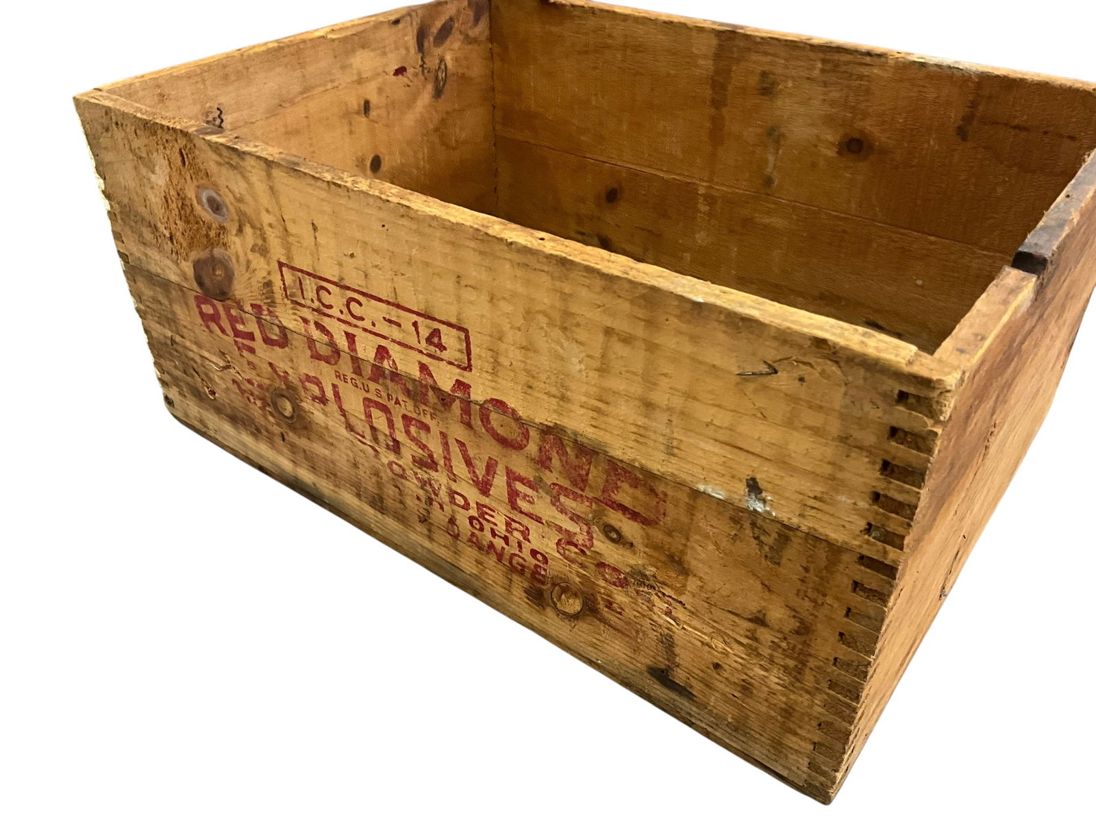 Red Diamond Wooden Explosives Crate (1 of 4)