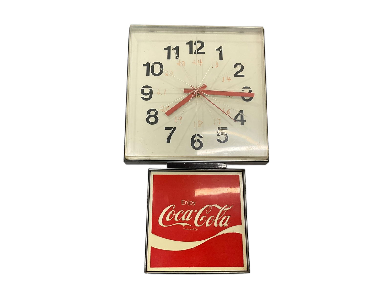 Vintage Coca Cola Clock (1 of 2)