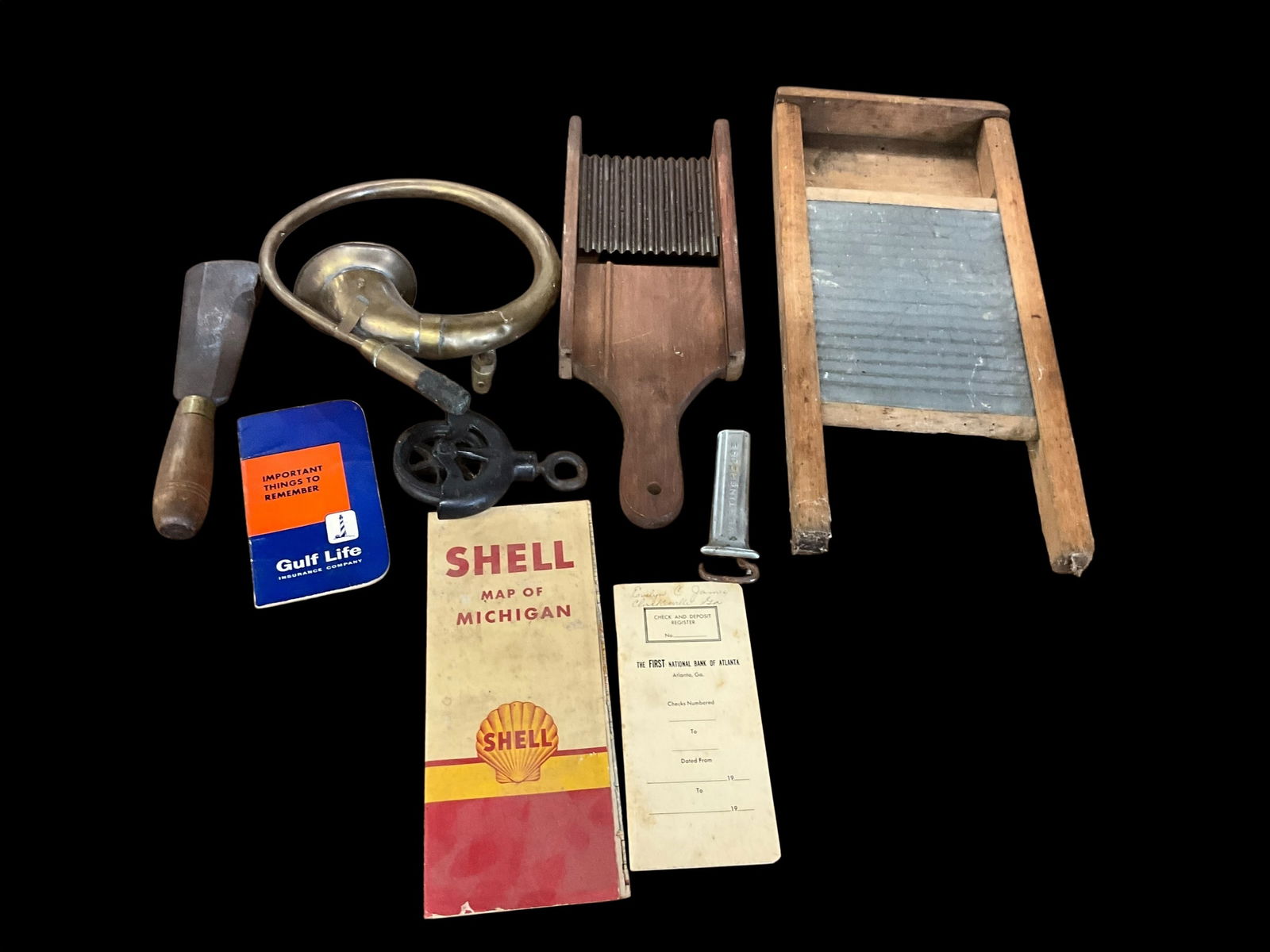 Misc Vintage Items Horn / Map / Pulley + More (1 of 1)