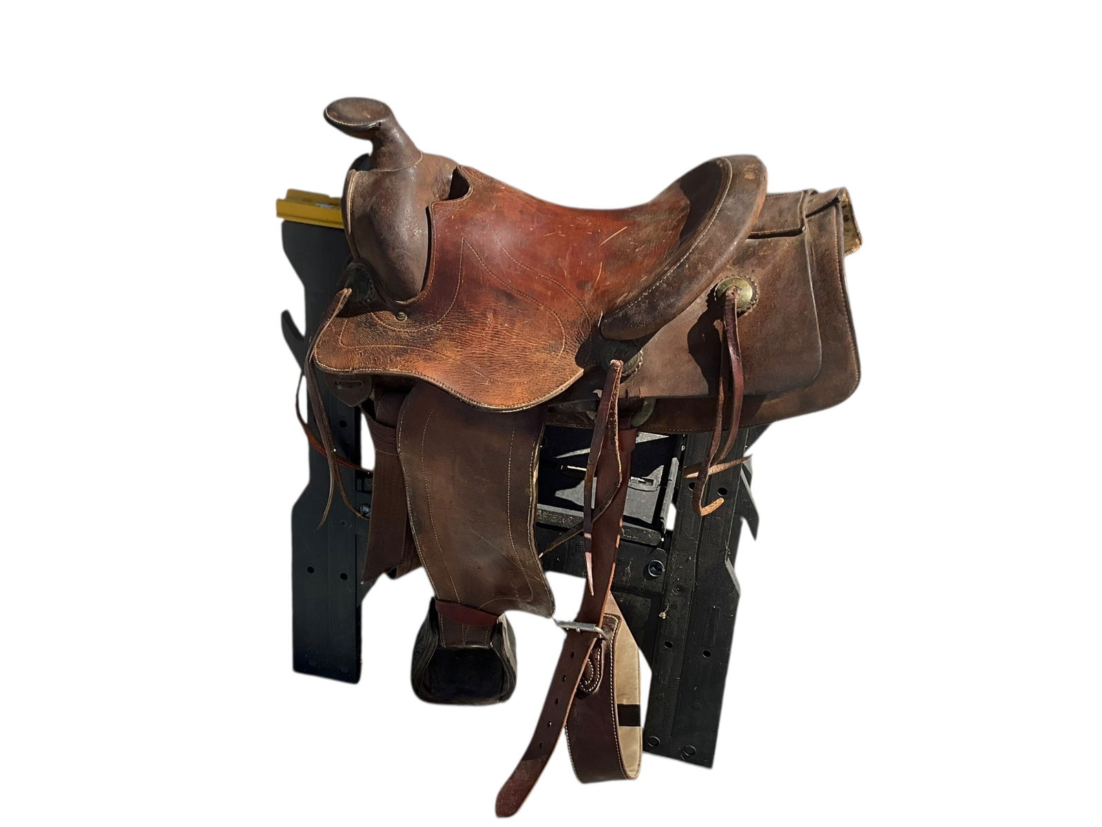 Vintage Western Leather Saddle (1 of 9)