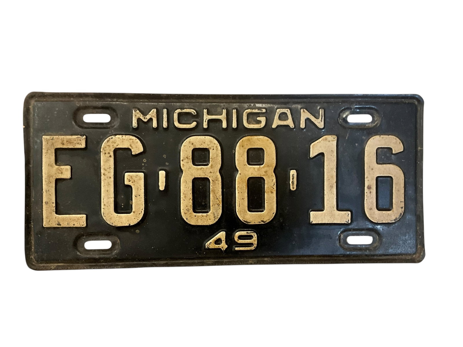 1949 Michigan Auto License Plate Tag: Used condition. See photos.