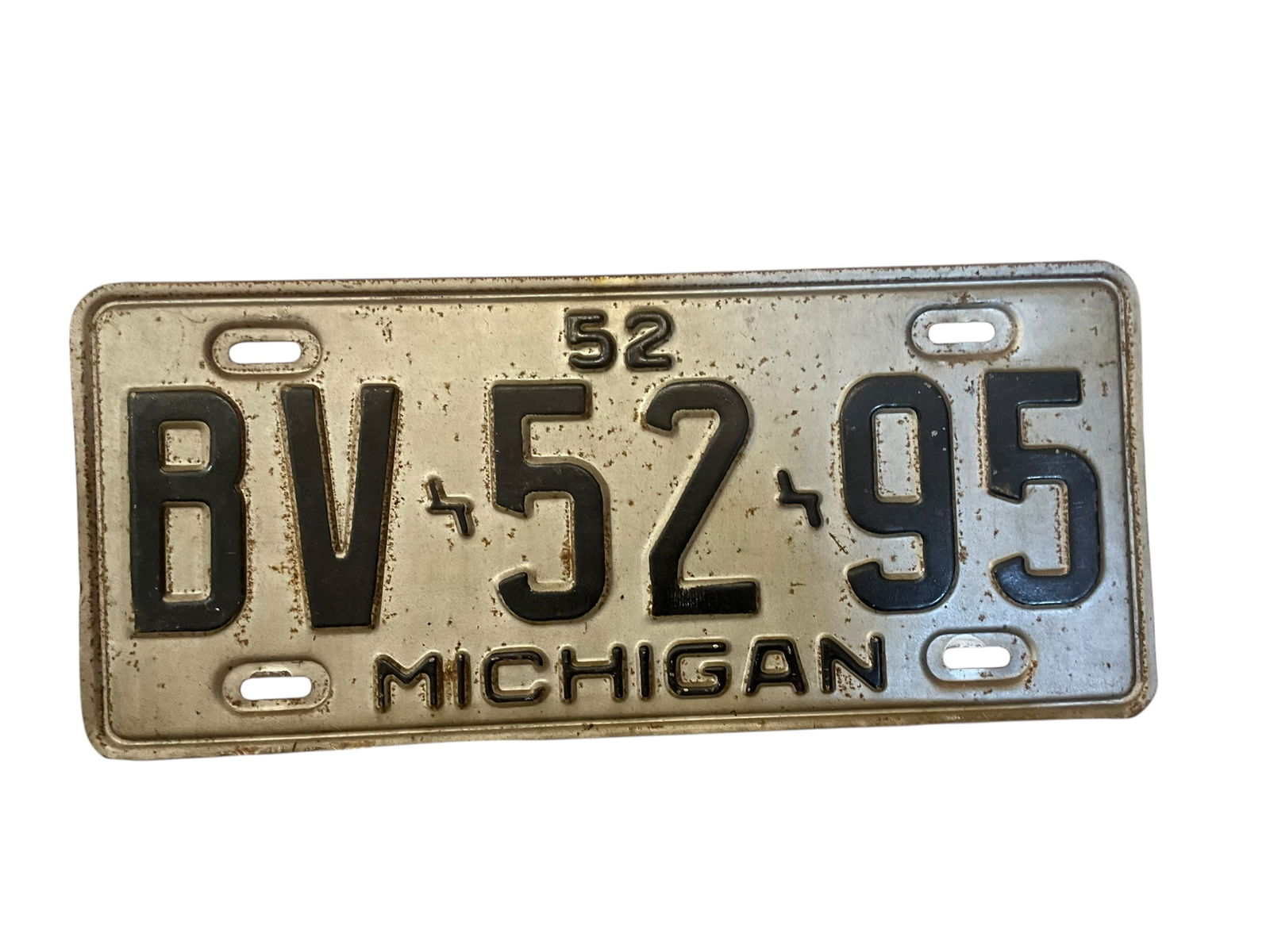 1952 Michigan Auto License Plate Tag (1 of 2)