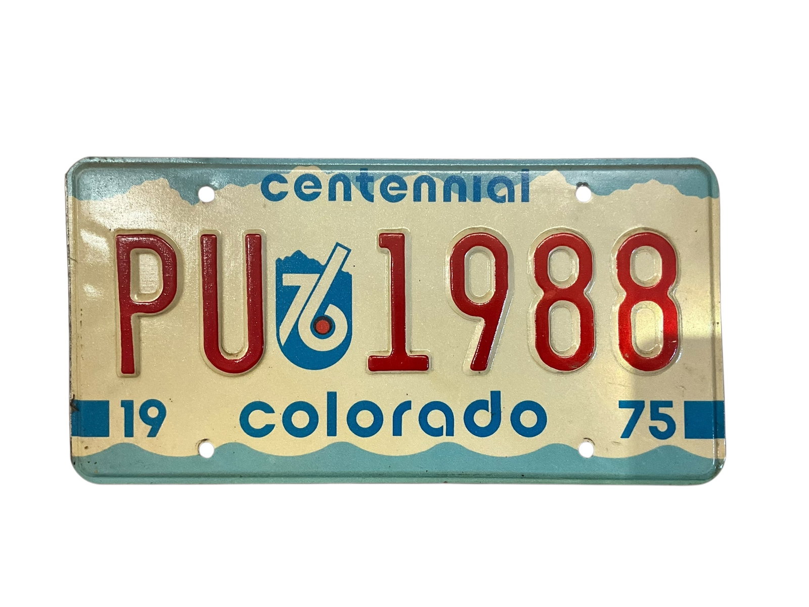 1975 Colorado Auto License Plate Tag: Used condition. See photos.