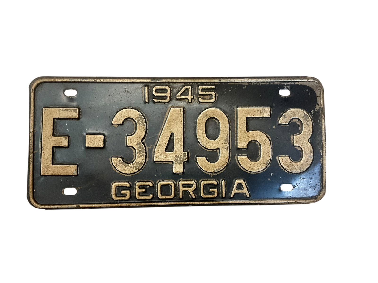 1945 Georgia Auto License Plate Tag: Used condition. See photos.