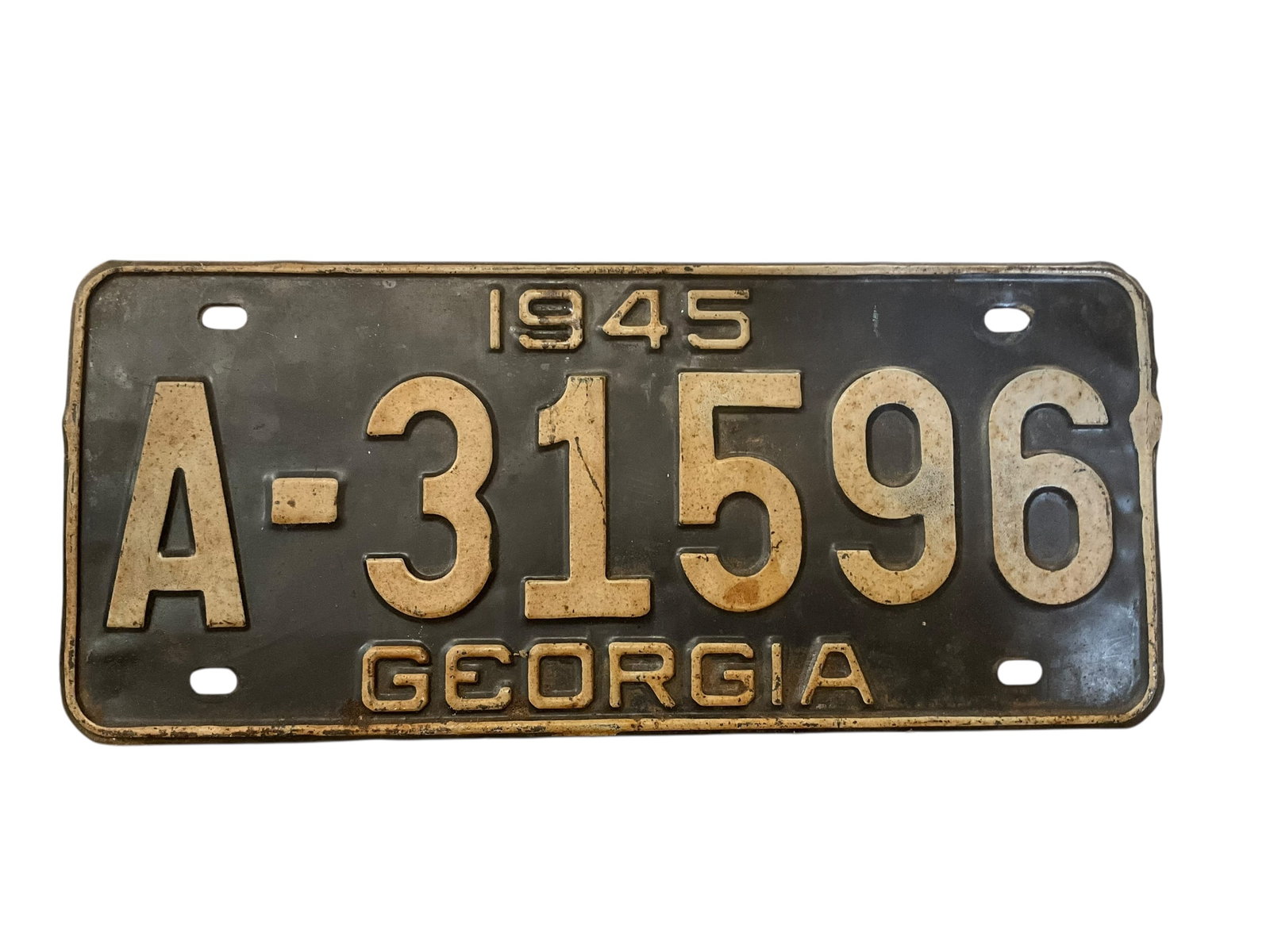 1945 Georgia Auto License Plate Tag: Used condition. See photos.