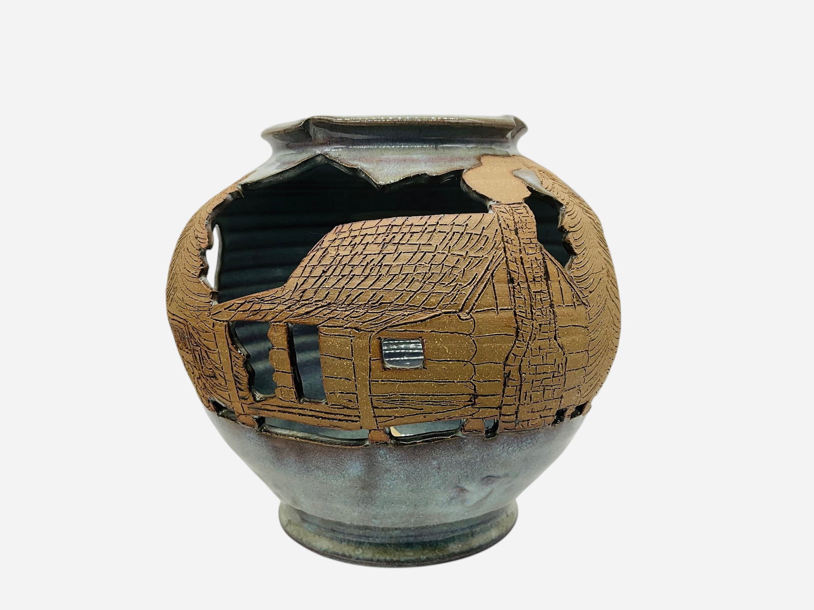 Stunning Robert Alewine Carved Decorated Bowl: An excellent piece with awesome carved cabin decor. Mint condition. Measures 8.25" H x 8" L x 8" W.