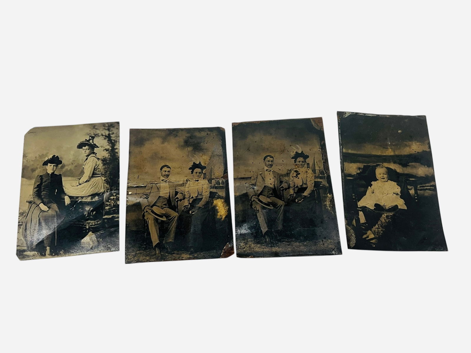 Lot Of 4 Tin Type Photos (1 of 1)
