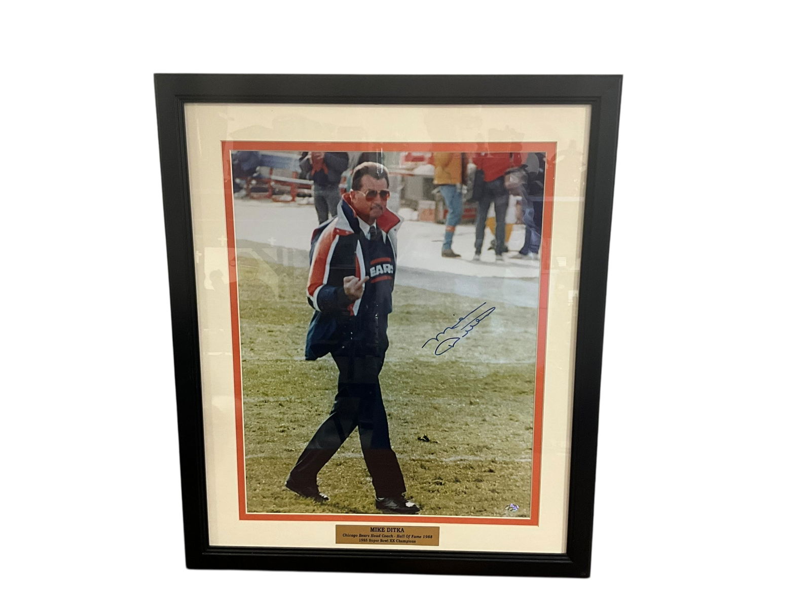 Framed Mike Ditka Signed Large Photo w/ COA: Excellent condition. Matted and framed. Stacks of Plaques COA on back. Measures 26.25" x 22.25".