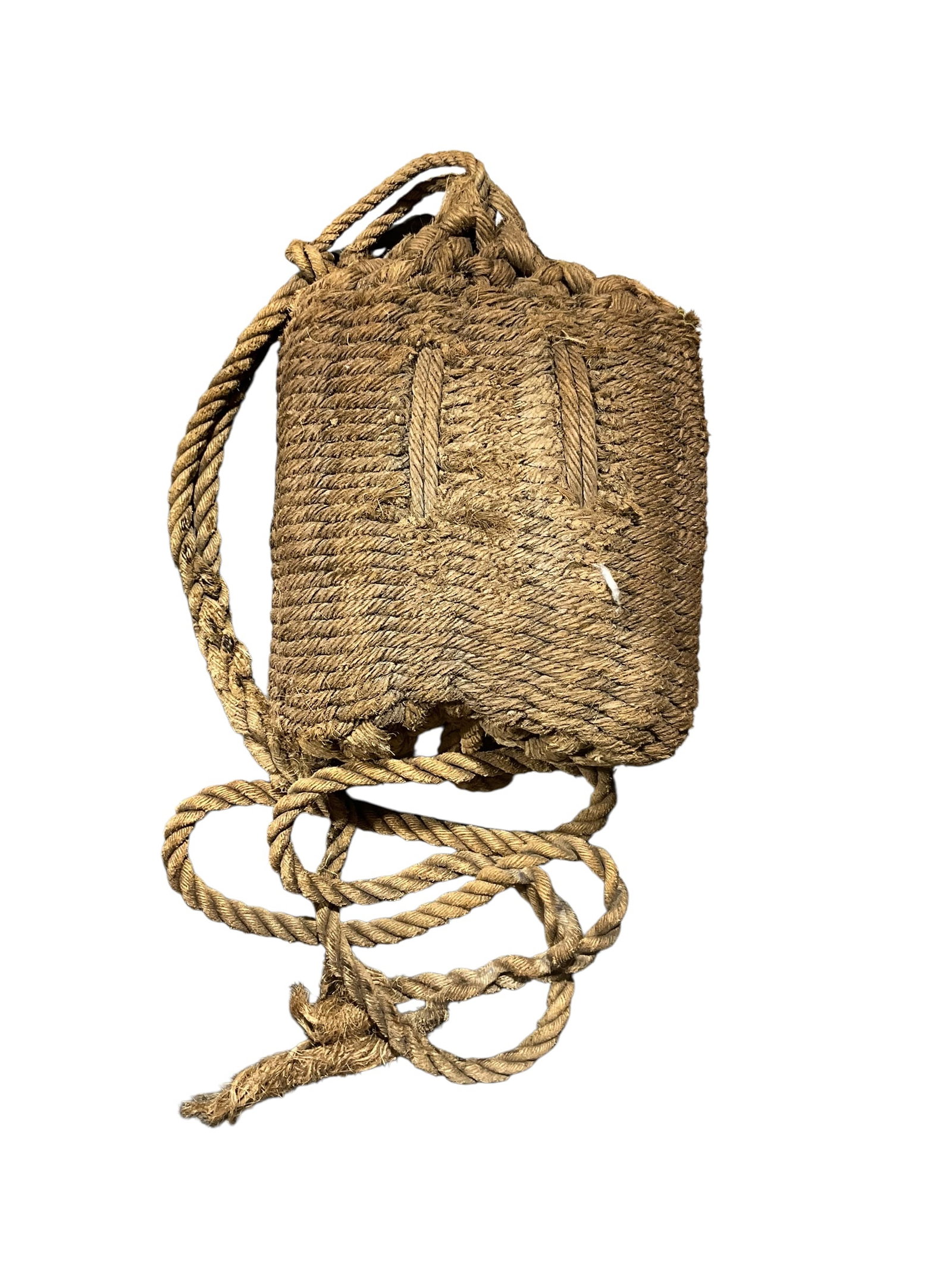 Vintage Nautical Woven Rope Boat Bumper: Breat condition. Measures 17" x 14".