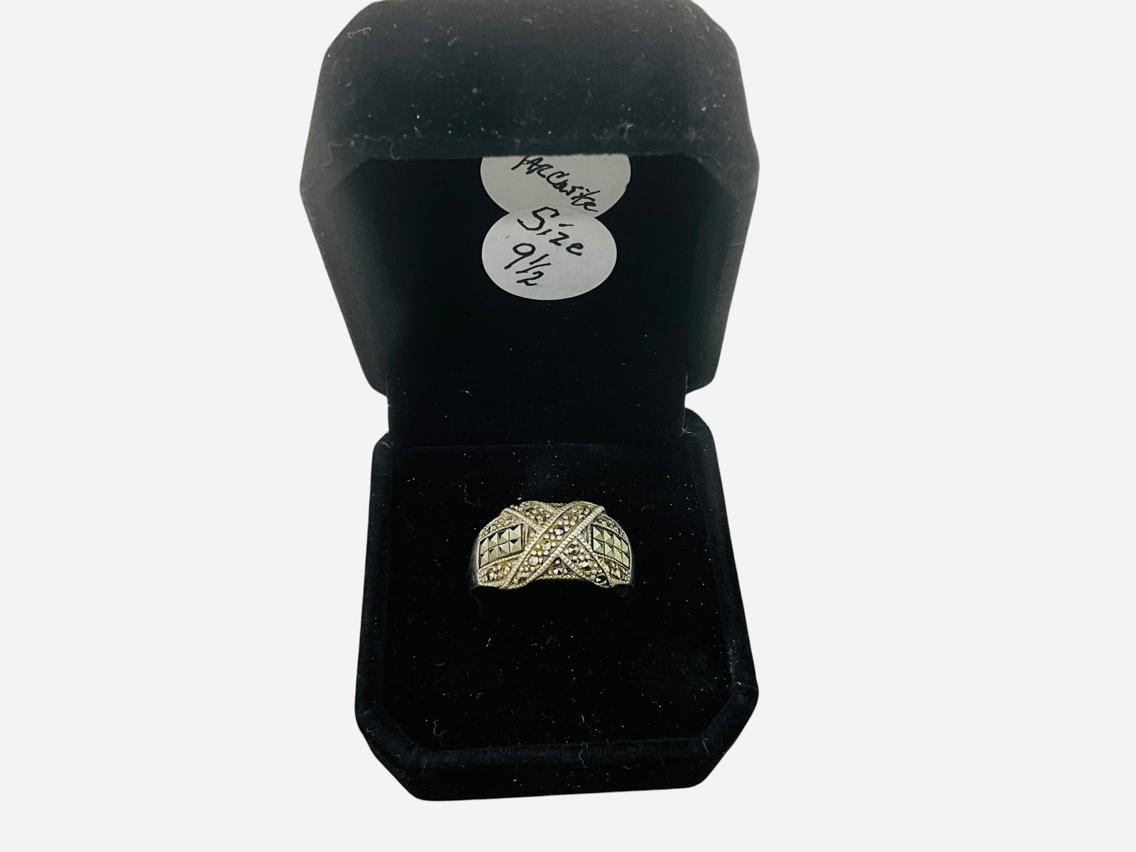 Sterling Silver Marcasite Ring: Great condition. Size 9.5.