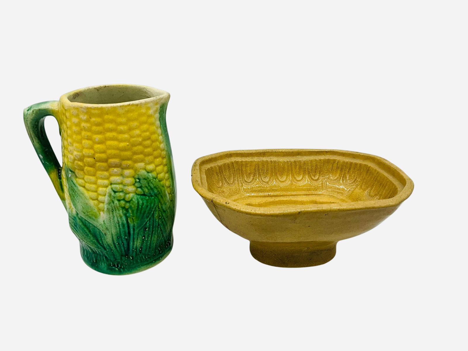 Antique Yellow Ware Food Mold & Majolica (1 of 4)