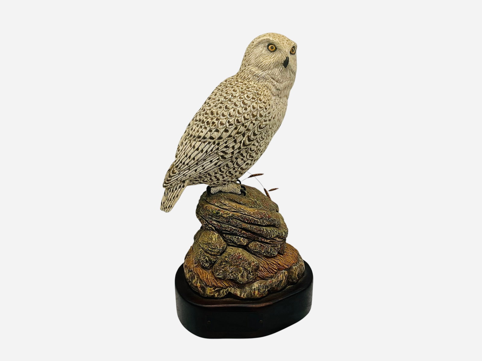 James Darnell Sculpture - Snowy Owl: Mint condition. 15/35. Metal tag on wooden base. Measures 13"H x 6.5"L x 5.5".