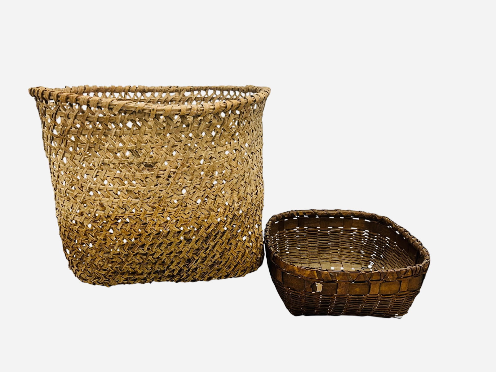 Pair Vintage Split Oak Gathering Baskets (1 of 4)