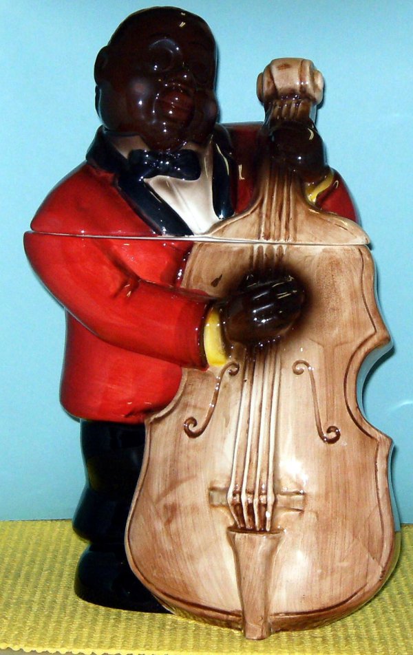 BLACK BASE PLAYER COOKIE JAR, MADE CHINA Manufact: BLACK BASE PLAYER COOKIE JAR, MADE CHINA Manufacturer CHINA
