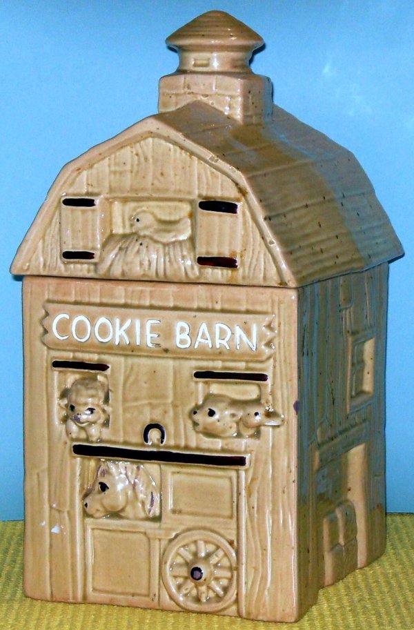 308: COOKIE BARN COOKIE JAR, BY TWIN WINTON Manufactur