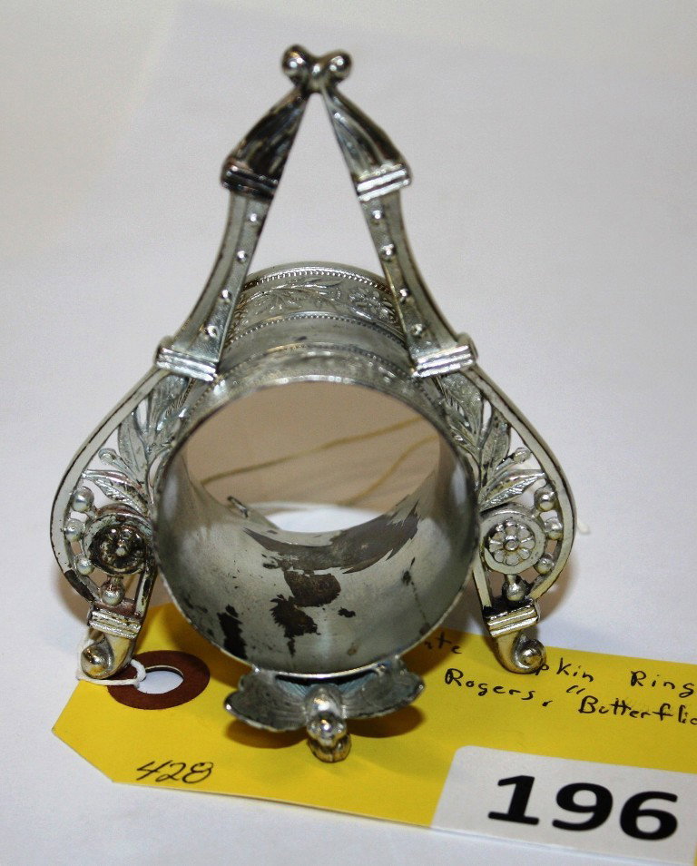 VICTORIAN NAPKIN RING: VICTORIAN SILVERPLATE NAPKIN RING, SIGNED WILLIAM ROGERS, WITH BUTTERFLIES AT BASE