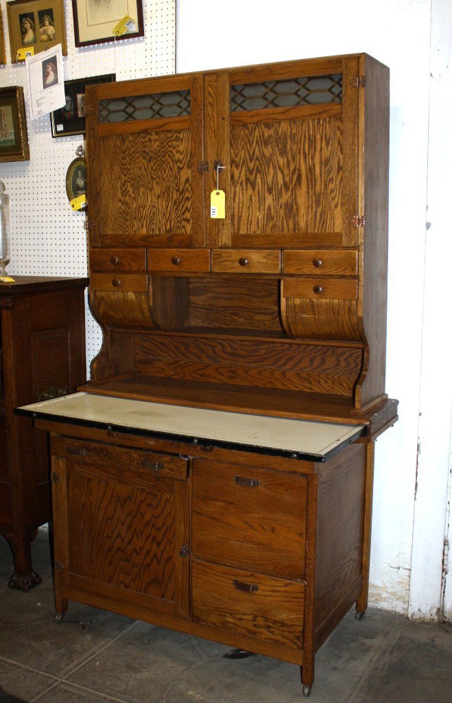 OAK KITCHEN CABINET: OAK KITCHEN CABINET (HOOSIER) WITH PULL OUT TABLE AND LEGS