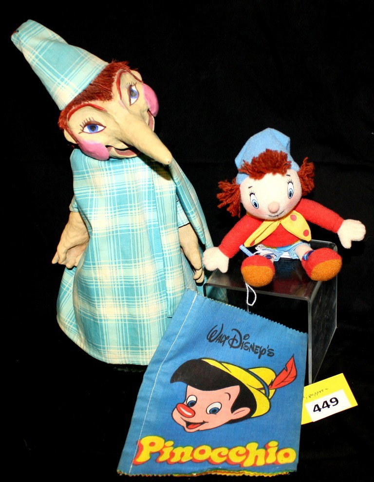 PINOCCHIO LOT: LOT OF PINOCCHIO CLOTH BOOK, PUPPET & DOLL