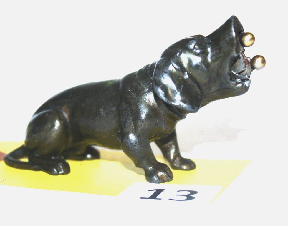 CIGAR CUTTER: METAL DOG WITH CIGAR CUTTER IN MOUTH 2'' TALL X 3 1/2'' LONG