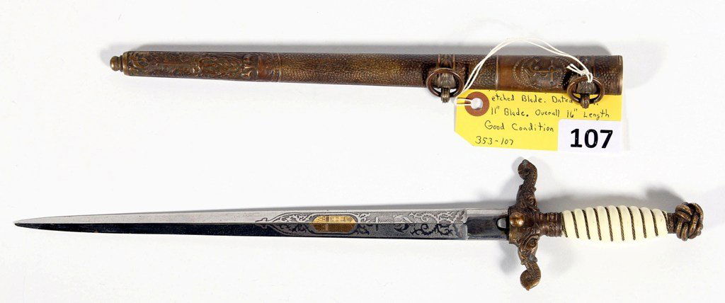IMPERIAL HUNGARY NAVY DAGGER: IMPERIAL HUNGARY NAVY DAGGER WITH PRESENTATION & GOLD INLAY AND ETCHED BLADE, DATED 1914 11'' BLADE. OVERALL 16'' LENGTH, GOOD CONDITION