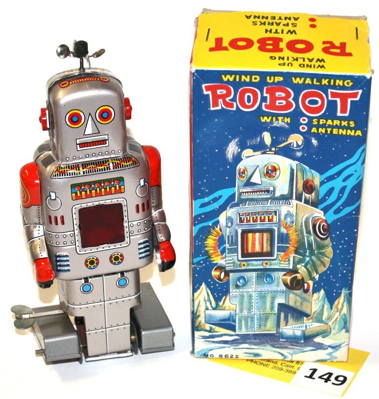 WIND UP ROBOT TOY: RARE WIND-UP WALKING ROBOT TOY BY S.Y. JAPAN, LATER 50'S WITH ORIGINAL BOX, WORKING
