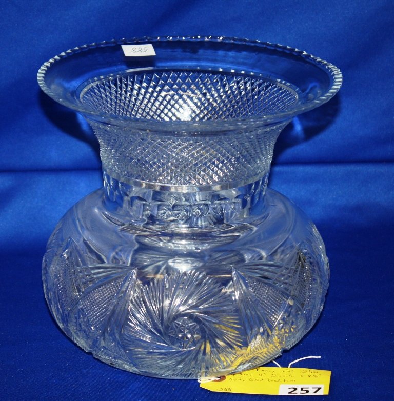 CUT GLASS SPITTOON: LARGE FANCY CUT GLASS SPITTOON, MEASURES 8'' DIAMETER AND 8 1/4'' TALL, GOOD CONDITION
