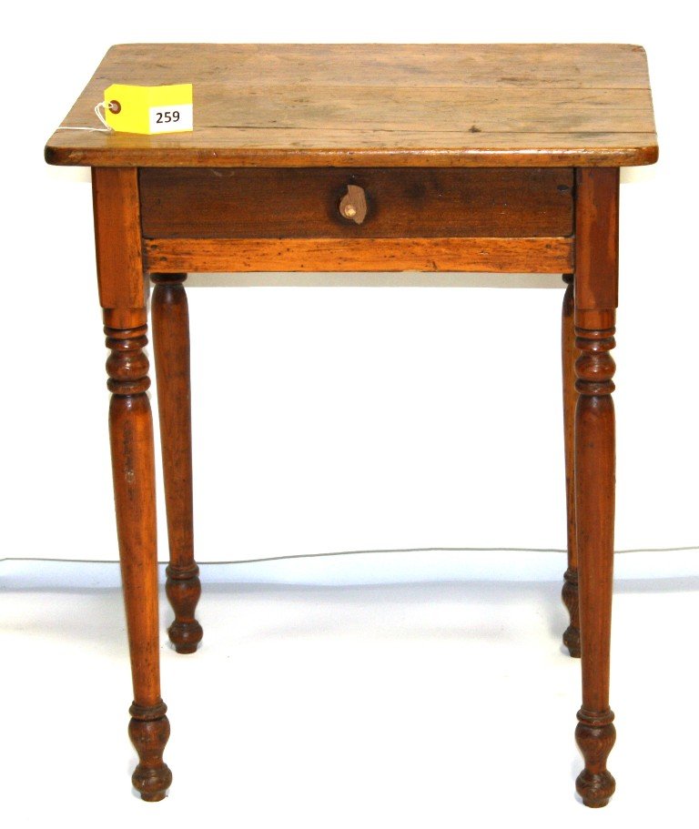PRIMITIVE PINE TABLE