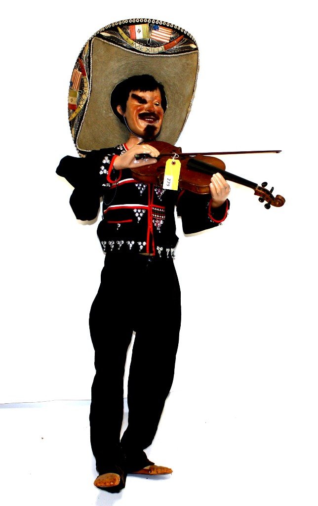 ITALIAN VIOLIN MANNEQUIN: OLD 1930''S ITALIAN MOVING MANNEQUIN MUSICIAN, MAN PLAYING VIOLIN WITH MEXICO SOMBRERO
