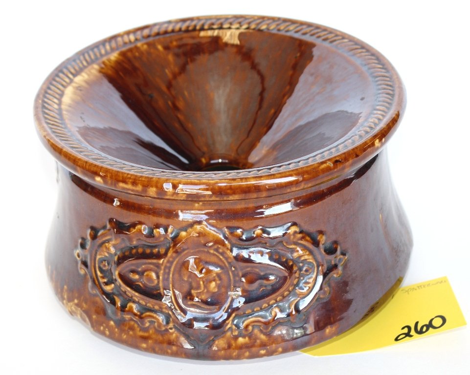 BENNINGTON SPATTERWARE SPITTOON: LARGE BENNINGTON POTTERY SPATTERWARE SPITTOON