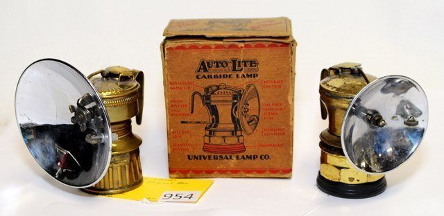 CARBINE LAMPS: LOT OF 2 CARBINE LAMPS (ONE WITH ORIGINAL BOX)