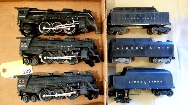 LOT OF 3 LIONEL ENGINES; 2026 2-6-4 (2) BOTH WITH 2466: LOT OF 3 LIONEL ENGINES; 2026 2-6-4 (2) BOTH WITH 2466 W-TNDR (ONLY ONE RUNS) AND 2037 2-6-4 W/6026 TNDR (RUNS), ALL ARE AS IS