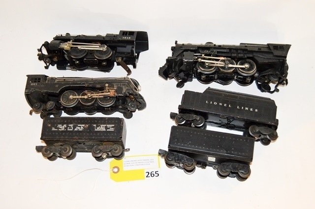 3 LIONEL ENGINES WITH TENDERS; 2025 W/TNDR, 1615 W/TNDR: 3 LIONEL ENGINES WITH TENDERS; 2025 W/TNDR, 1615 W/TNDR & 221 W/TNDR, DO NOT RUN, CONDITION IS POOR