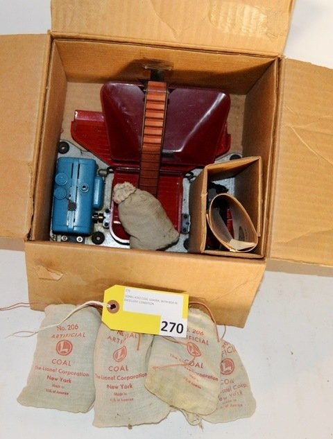 LIONEL #397 COAL LOADER, WITH BOX IN EXCELLENT: LIONEL #397 COAL LOADER, WITH BOX IN EXCELLENT CONDITION