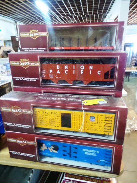 BACHMAN BIG HAULER FREIGHT CARS 'G' SCALE: LOT OF 9 BACHMAN BIG HAULER FREIGHT CARS 'G' SCALE, NEW OLD STOCK IN BOX