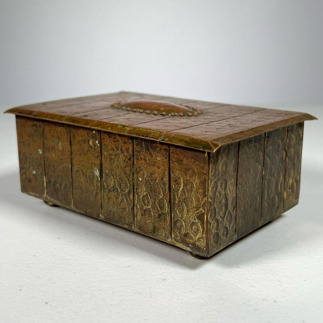 ARTS & CRAFTS COPPER BOX (1 of 14)