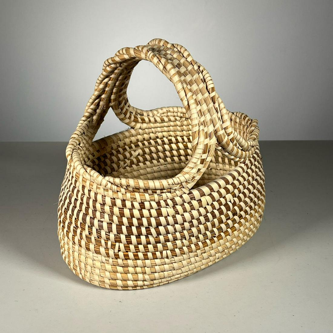 LOUISE MCFADDEN SWEET GRASS BASKET (1 of 9)