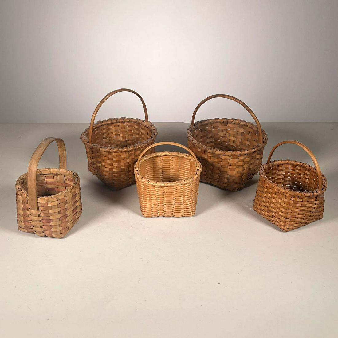 (5pc) SMALL SPLINT BASKETS (1 of 17)