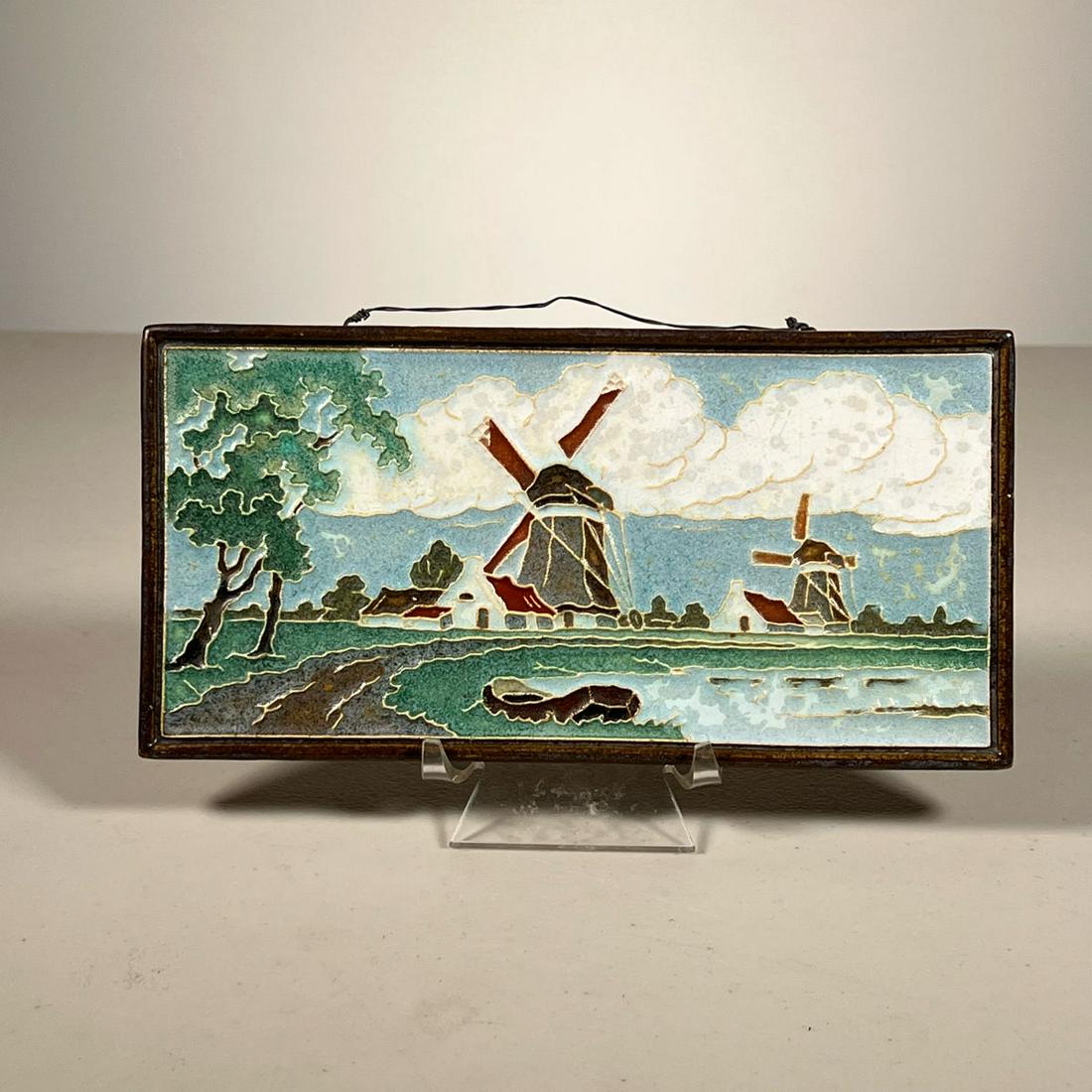 T&L DELFT TILE PLAQUE (1 of 6)