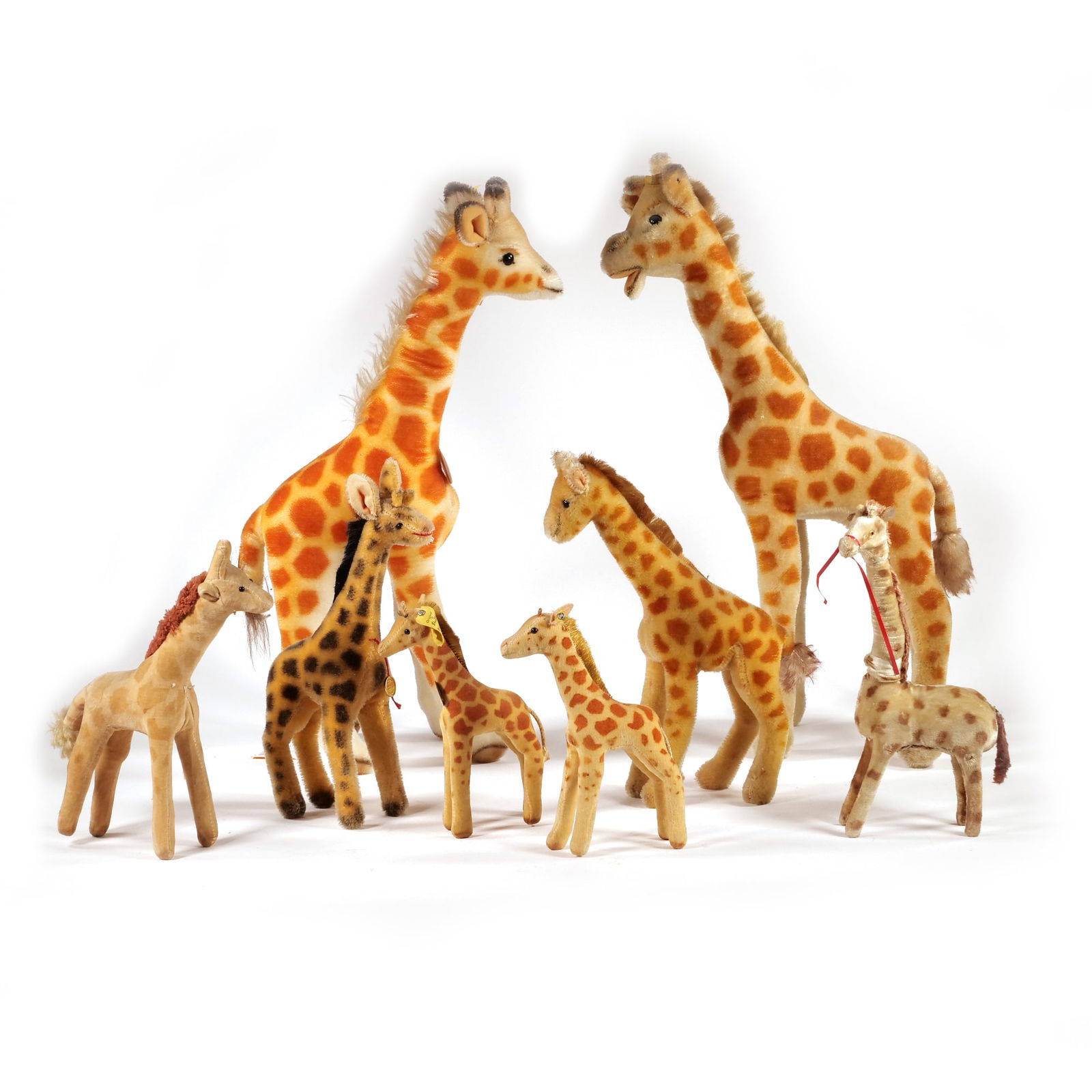 (8pc) STEIFF GIRAFFES (1 of 12)