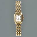 A LADIES PANTHERE DE CARTIER 18K GOLD WRISTWATCH