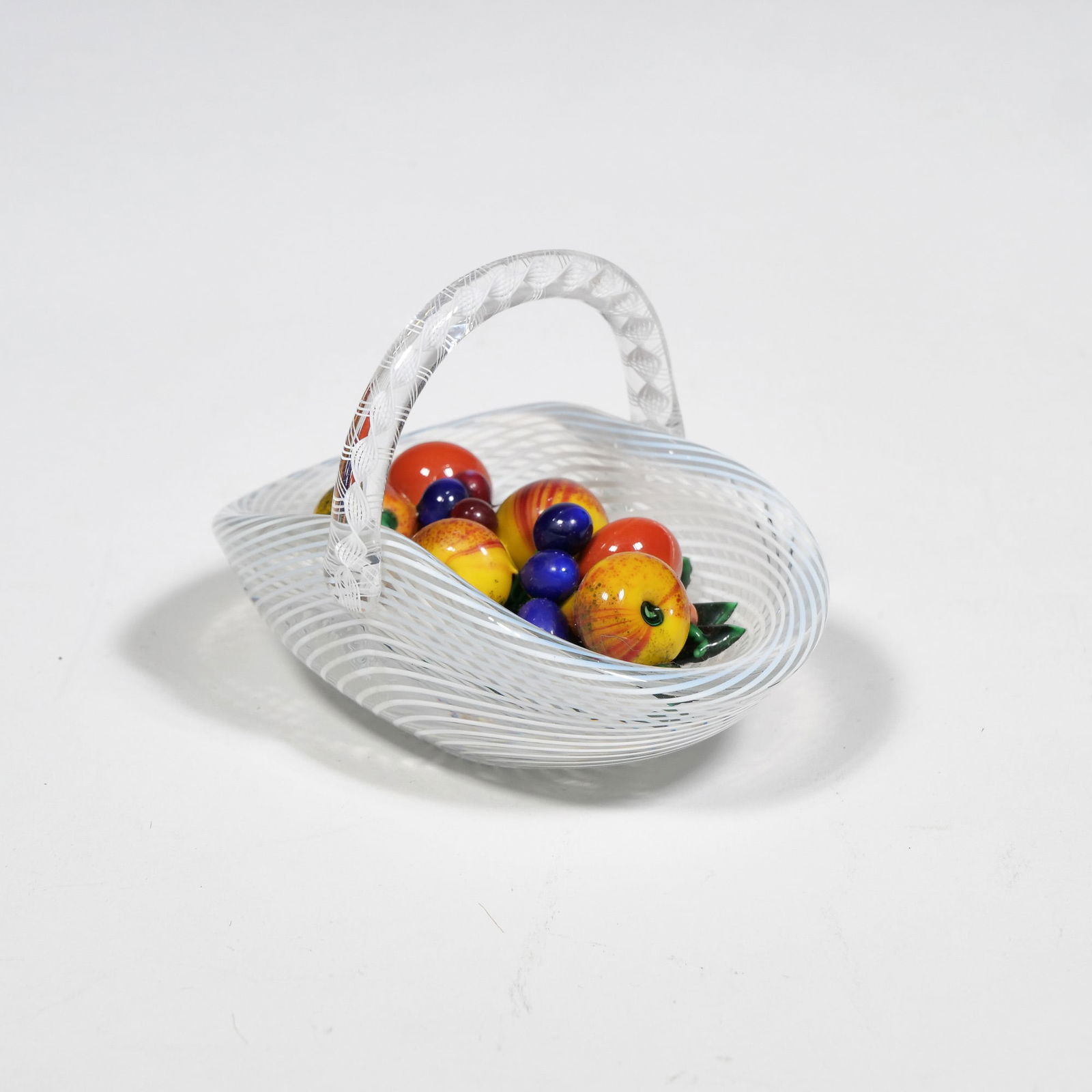 SAINT LOUIS BLOWN GLASS FRUIT BASKET (1 of 9)