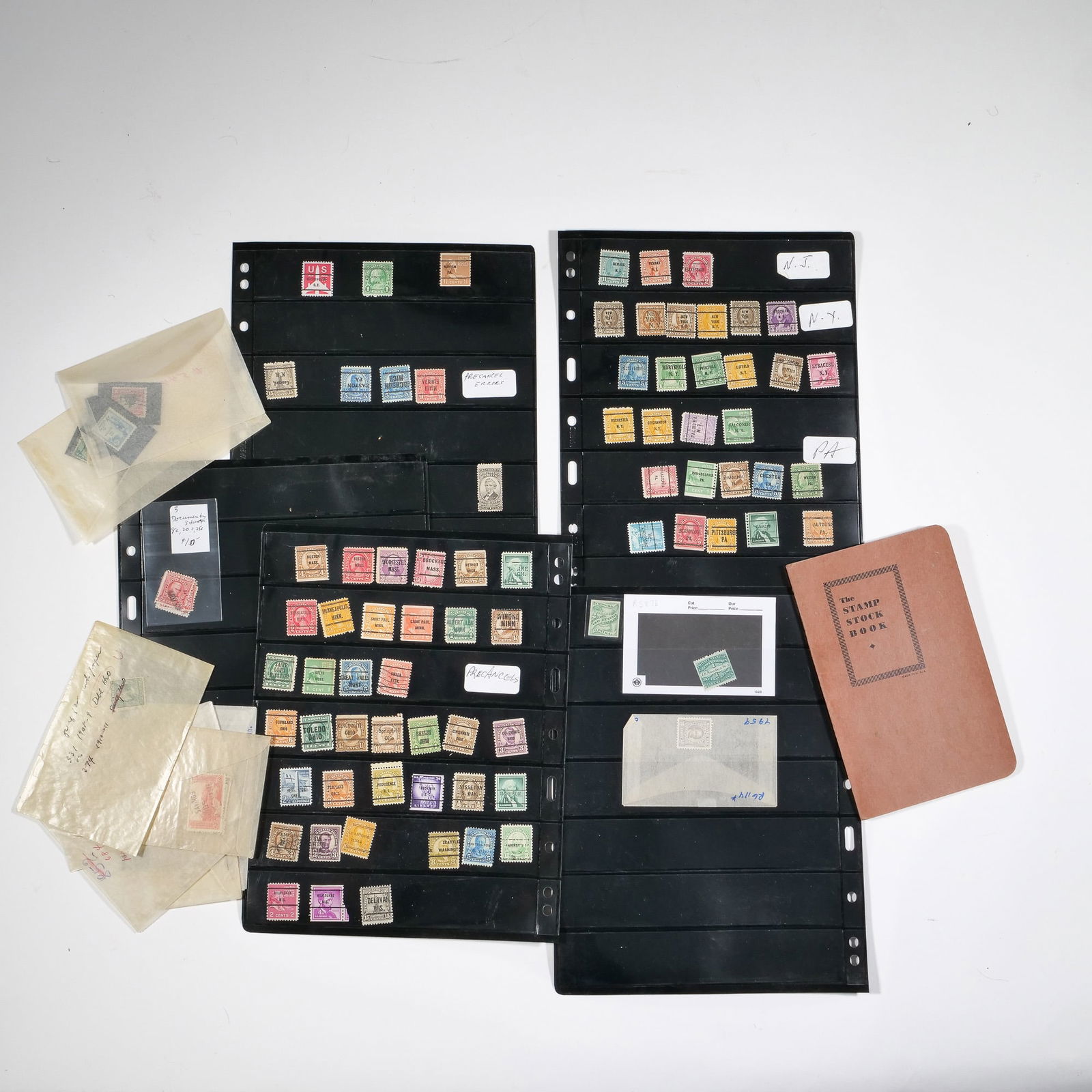 MISC. GROUP OF STAMPS, MOSTLY AMERICAN (1 of 13)