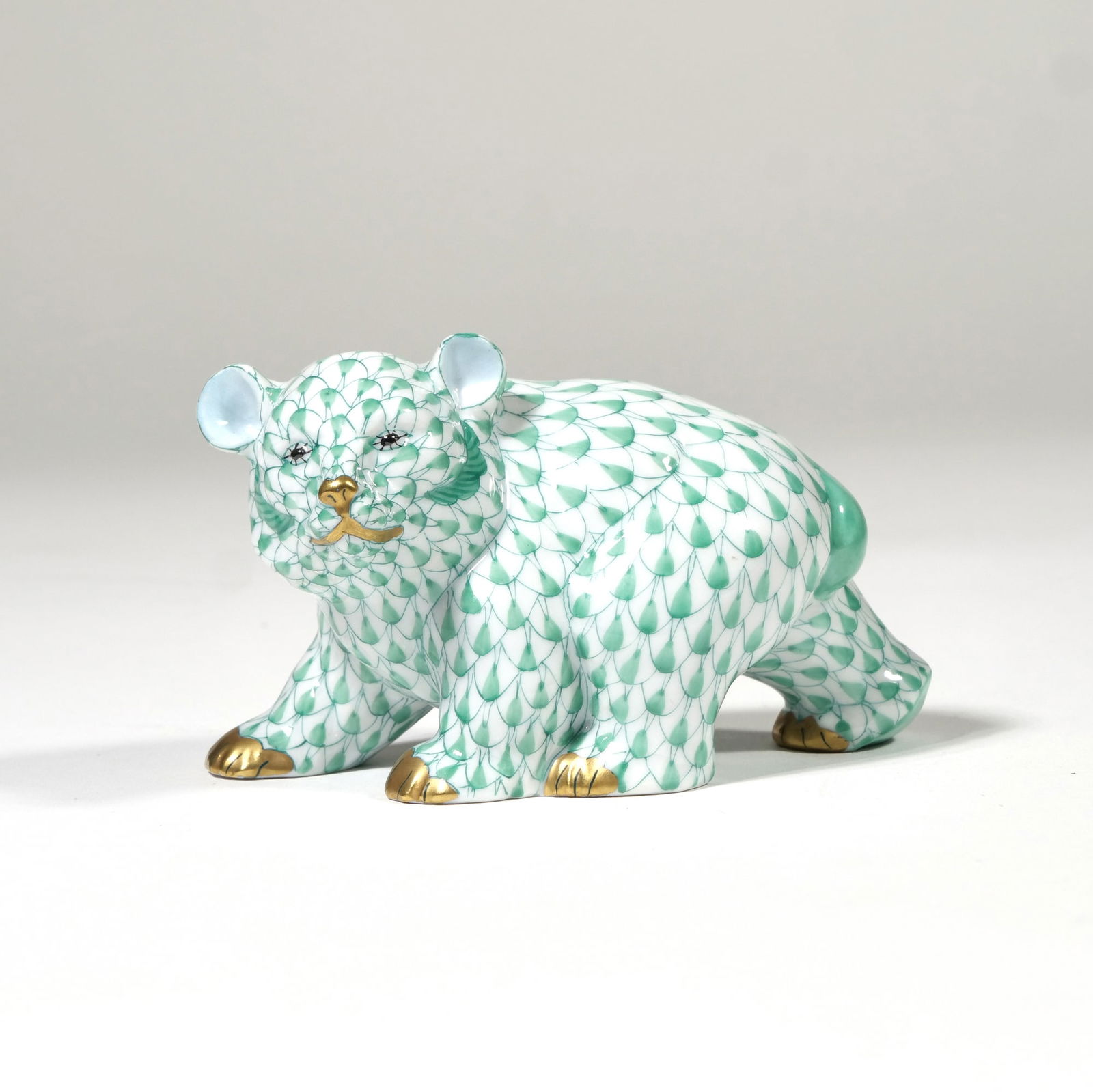HEREND PORCELAIN BABY BEAR (1 of 6)