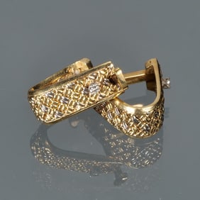 PAIR DIAMOND & 18K GOLD CUFFLINKS