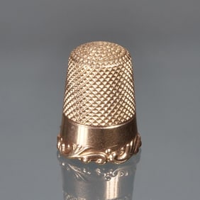 ANTIQUE 14K GOLD THIMBLE