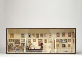 DOLLHOUSE MUSEUM DIORAMA