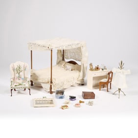 FANCY DOLLHOUSE MINIATURE GROUPING