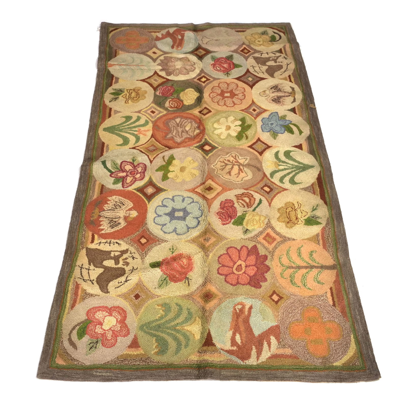 ANTIQUE AMERICAN HOOKED RUG, HILFIGER COLLECTION (1 of 13)