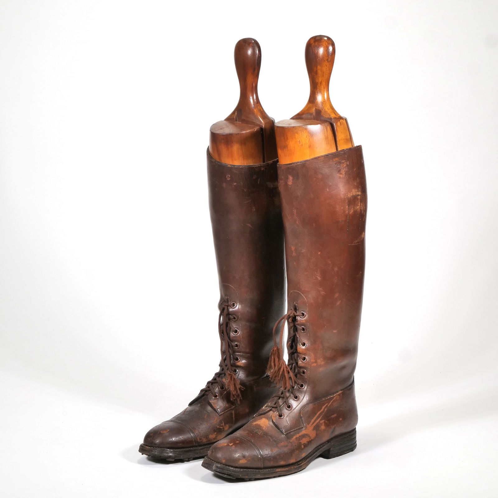 LEATHER RIDING BOOTS & FORMS, HILFIGER COLLECTION (1 of 8)